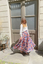 Cargar imagen en el visor de la galería, GONNA A RUOTA CURVY