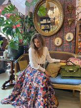 Cargar imagen en el visor de la galería, GONNA A RUOTA CURVY