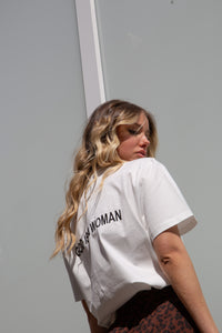 T-SHIRT GOD IS A WOMAN
